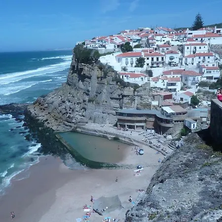Ribeira Dos Marinheiros Vermelho * Sintra