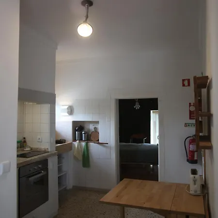 Ribeira Dos Marinheiros Vermelho * Sintra